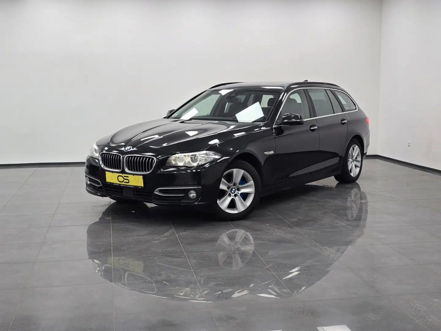 BMW 535 d xDrive Leder HuD Navi Kamera Harman-Kardon Schwarz - 1