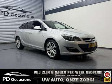 Sports Tourer 1.4 Turbo Cosmo - Camera - Trekhaak