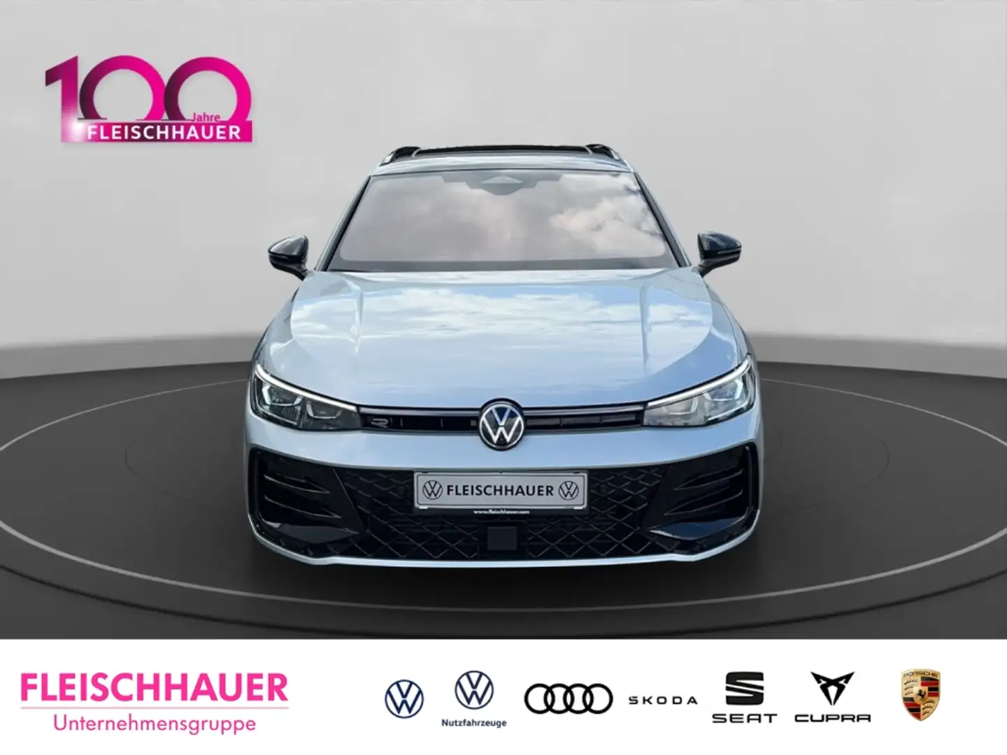 Volkswagen Passat R-Line 2,0 l TDI Pano/Navi/AHK/Klima Silber - 2