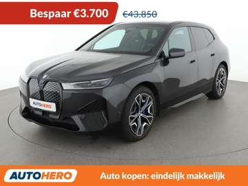 iX 40 xDrive Sport