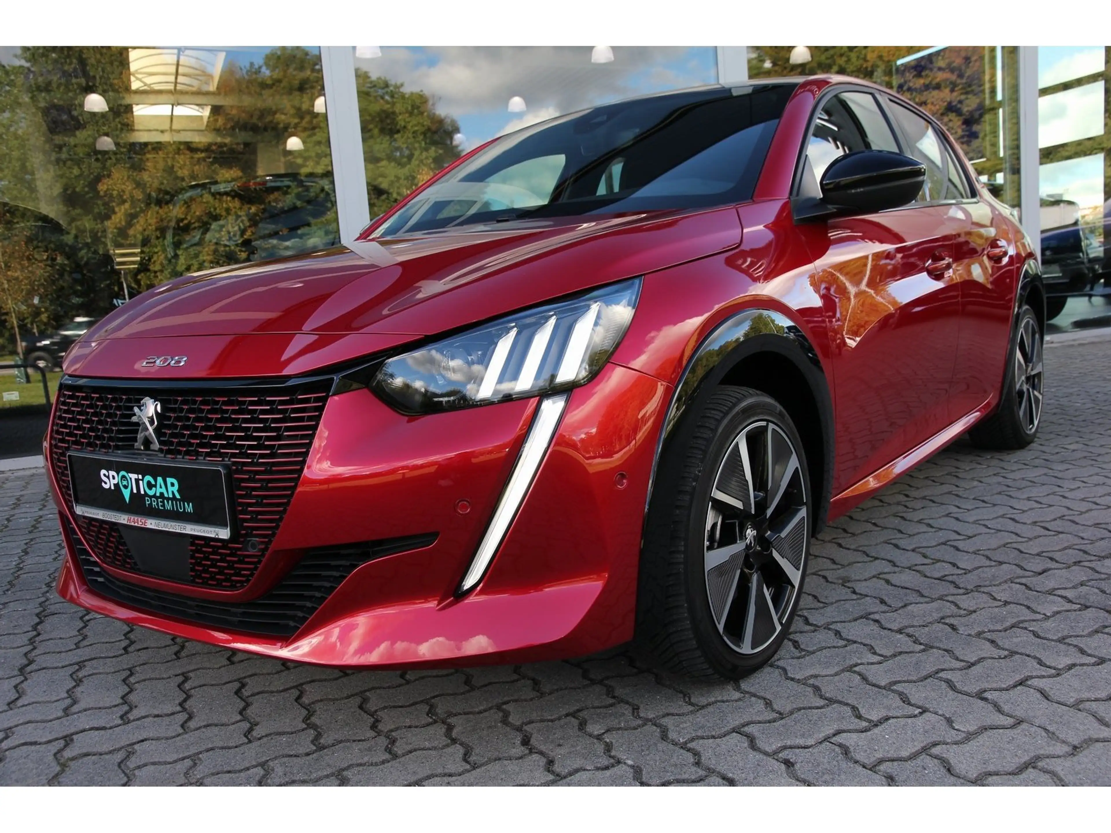 Peugeot 208 (e-) GT Pack Navi GJR ACC Kamera Full-LED — photo 2