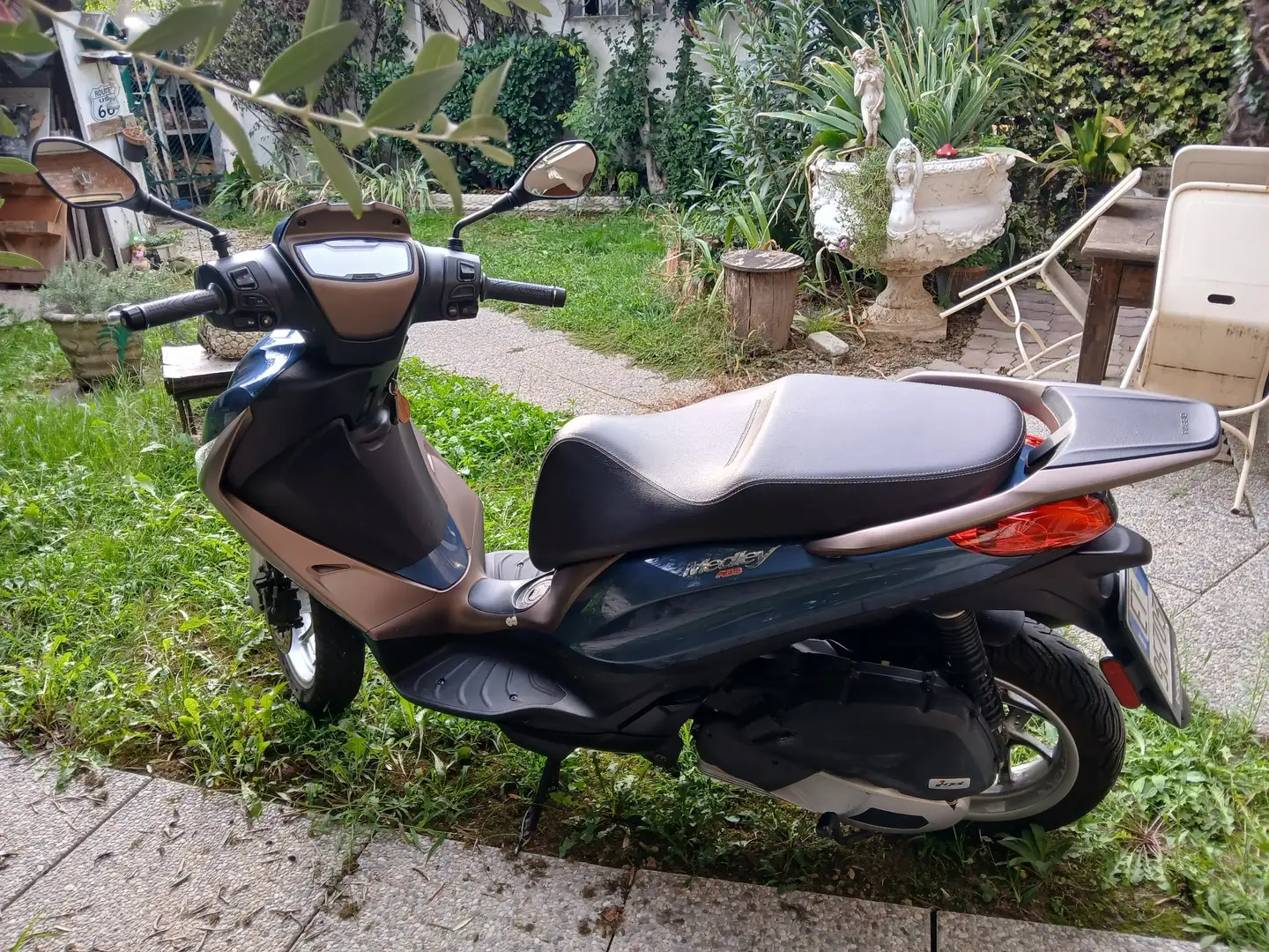 Piaggio Medley 150 abs Blue - 2