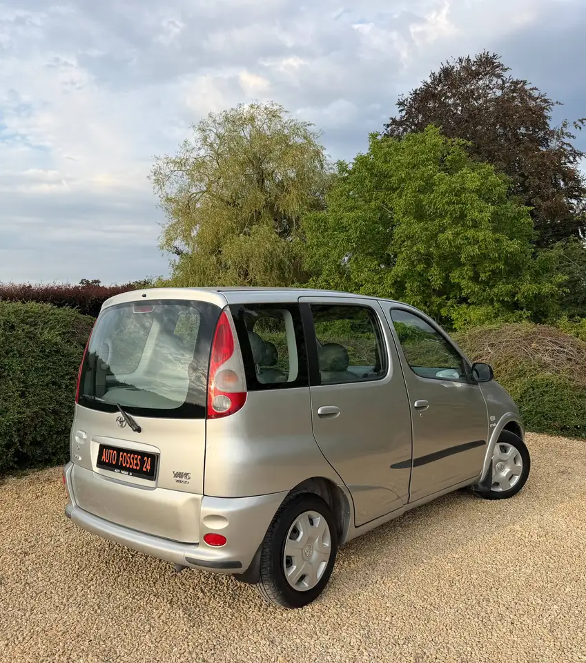 Toyota Yaris VERSO 1.3i VVT-i 16v Linea Luna 100.000 KM PREMIER PROPRIETAIRE GARANTIE 1 AN, foto 5