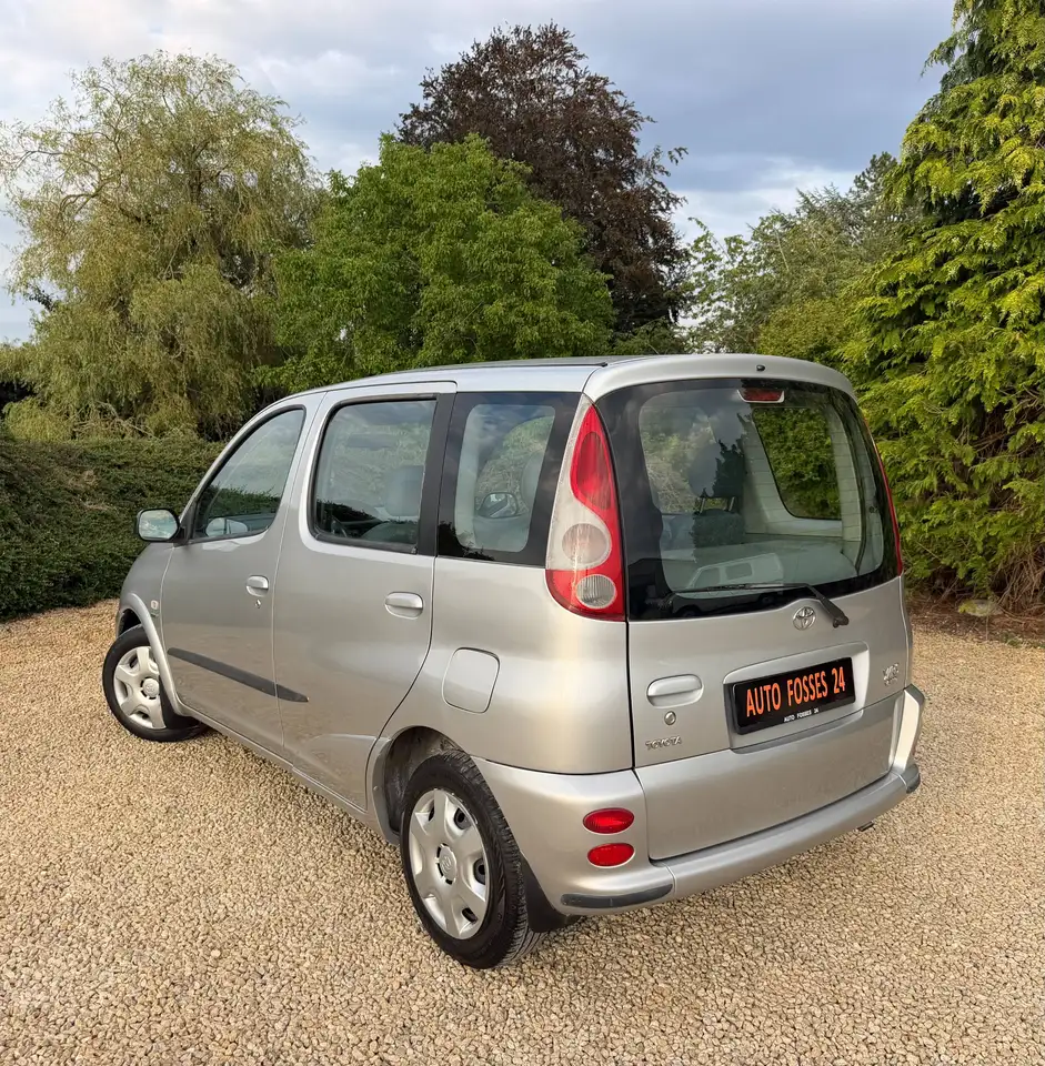 Toyota Yaris VERSO 1.3i VVT-i 16v Linea Luna 100.000 KM PREMIER PROPRIETAIRE GARANTIE 1 AN, foto 9