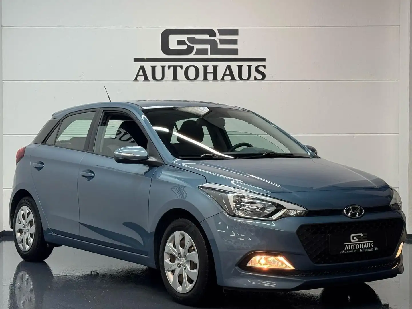 Hyundai i20 Go*Navi*Kamera*Pdc*Klima Blau - 1