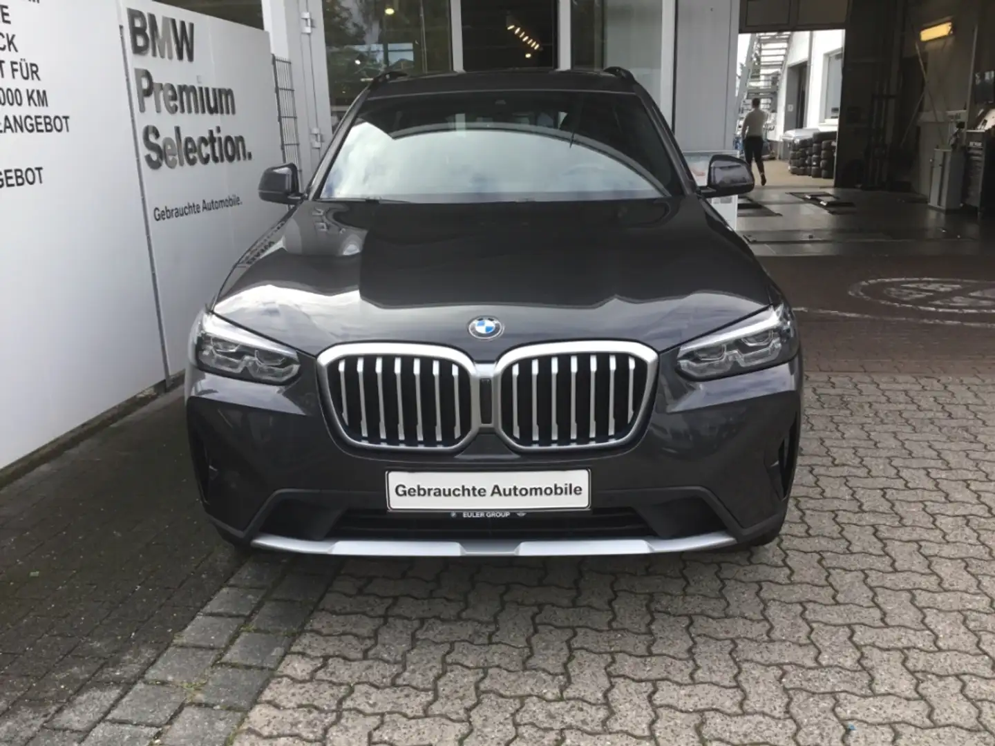 BMW X3 xDrive 30d El. Panodach Navi HiFi Soundsystem Driv Grau - 2