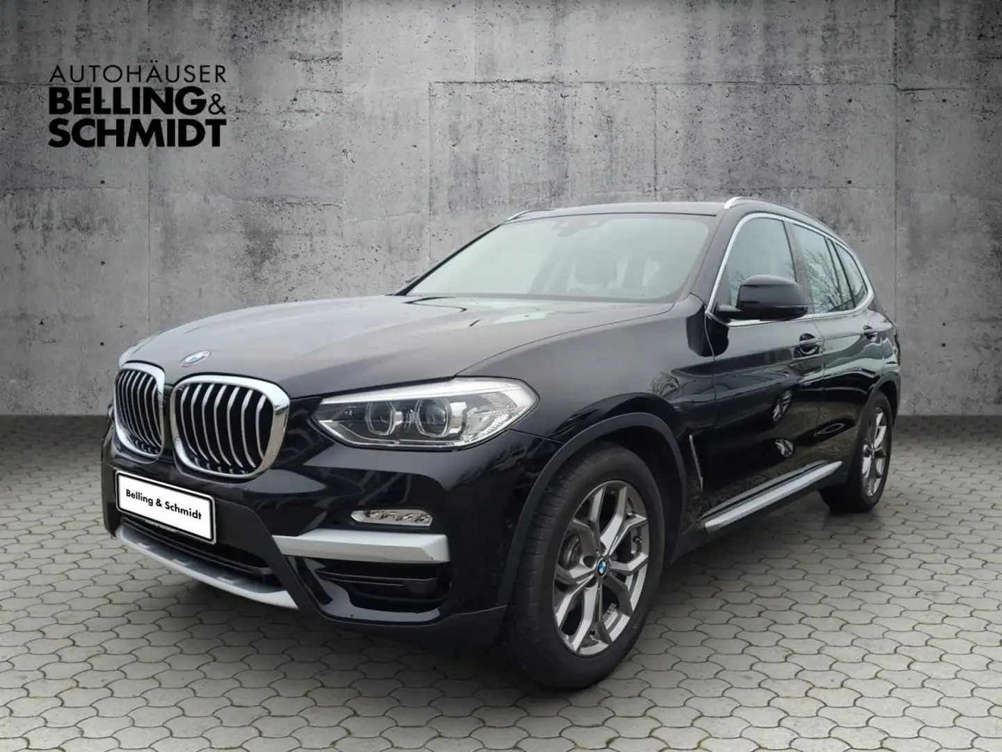 BMW X3 xDrive20i xLine AHK Navi ParkAssist HUD LED PDC Schwarz - 1