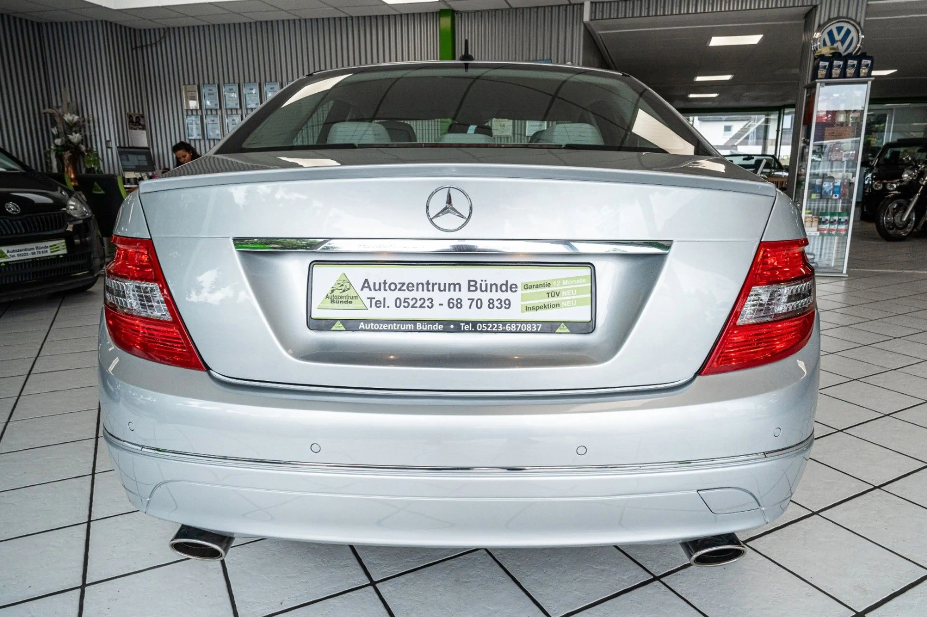 Mercedes-Benz C 350 C -Klasse NUR 35.100 KM Automatik 292 PS — photo 12