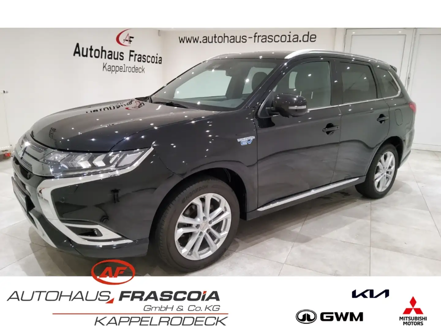 Mitsubishi Outlander 2.4 TOP 4WD Navi Leder ACC SHZ 360grad Kam. Schieb Schwarz - 1