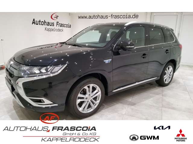 Imagine Mitsubishi Outlander 2.4 TOP 4WD Navi Leder ACC SHZ 360grad Kam. Schieb
