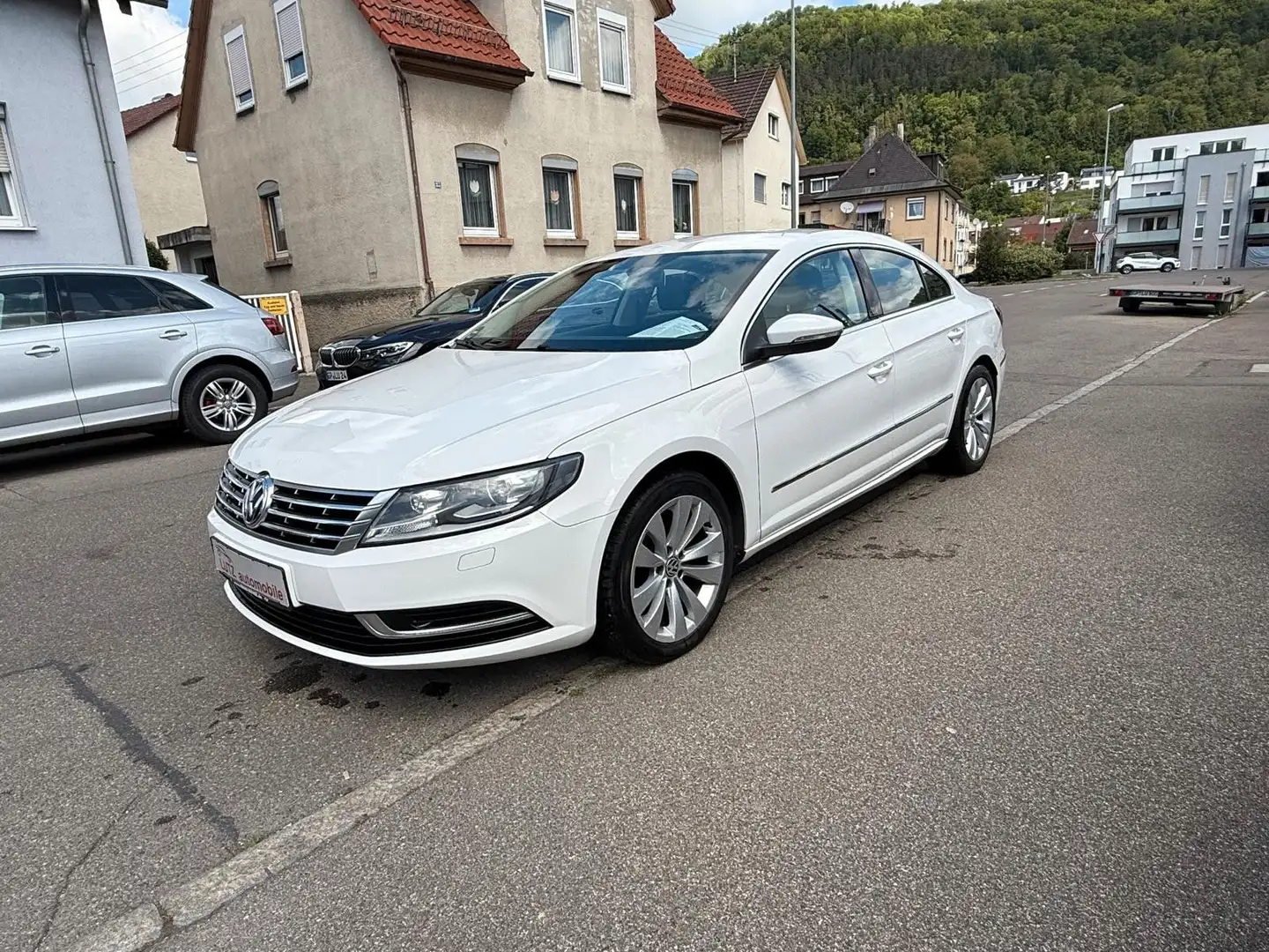 Volkswagen CC Basis BMT, Navi, Bi -Xenon, Top  . Weiß - 2
