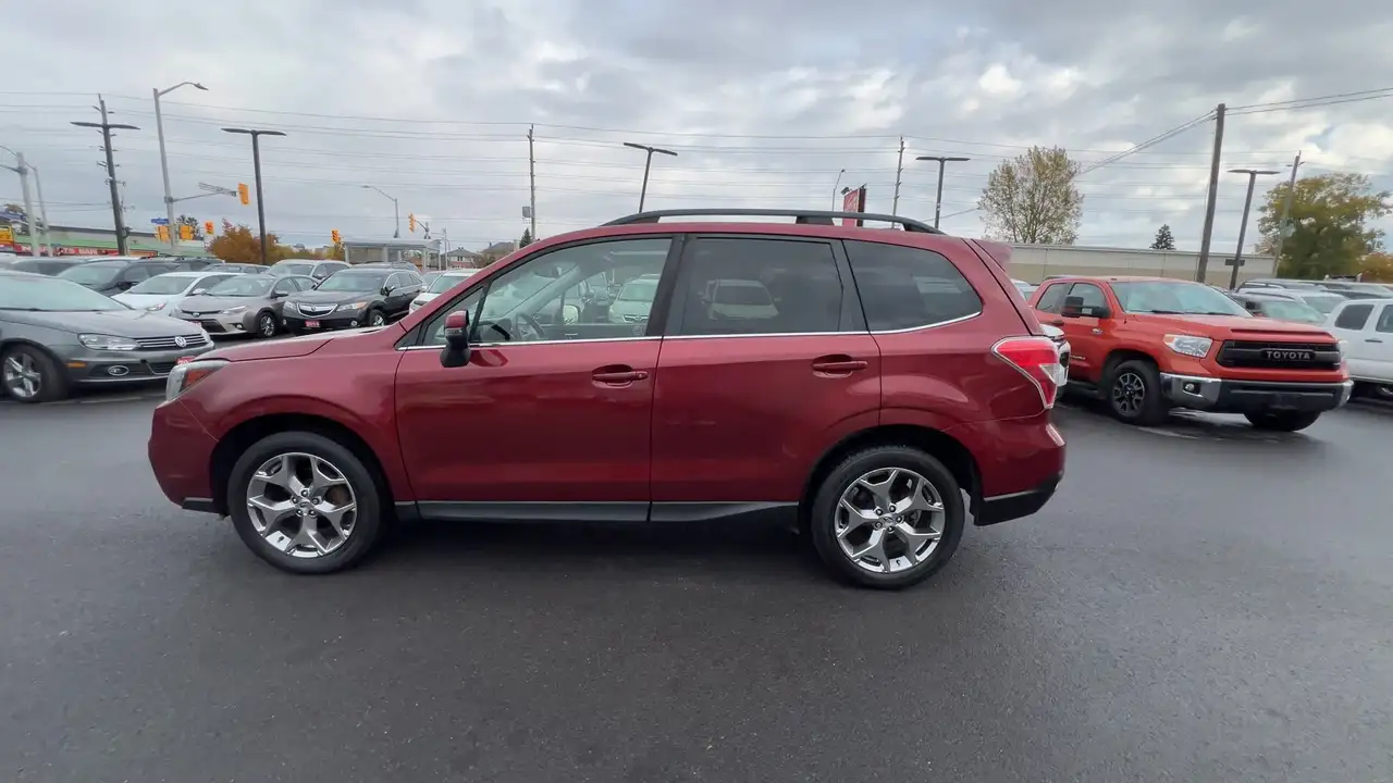 Subaru Forester снимка Subaru Forester