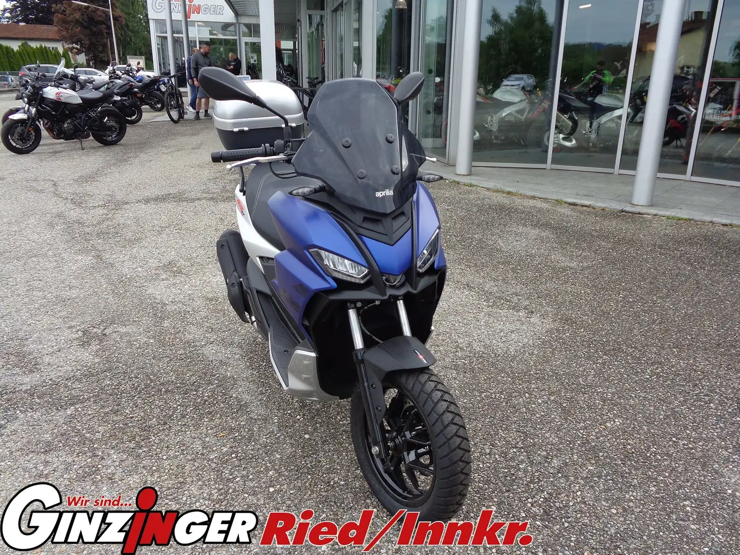 Aprilia SR GT 125 Blauw - 2