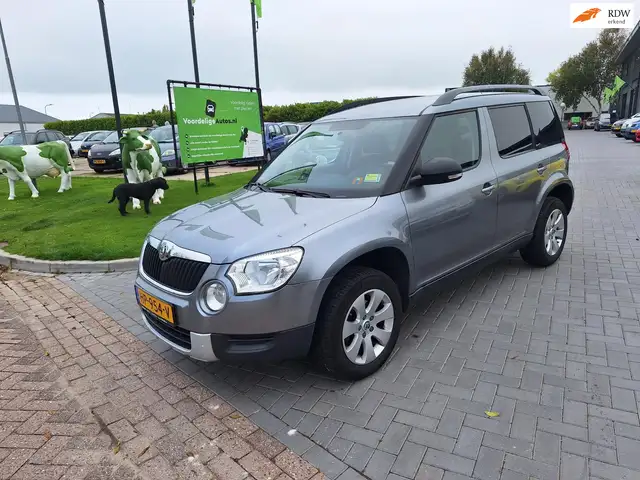Skoda Yeti 1.2 TSI Active / Zeer nette auto / APK oktober 202