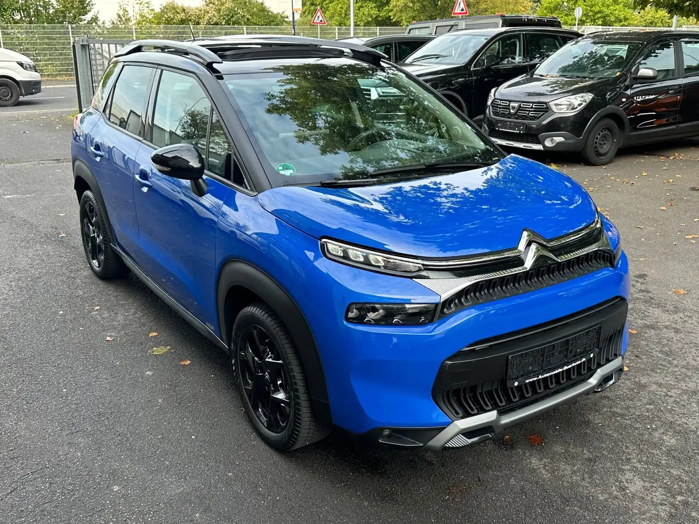 Citroen C3 Aircross Max PANO~RFK~NAVI~LED~2.HAND~EU6 Blau - 1