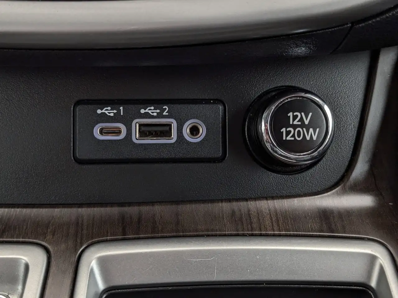 Nissan Murano снимка Nissan Murano