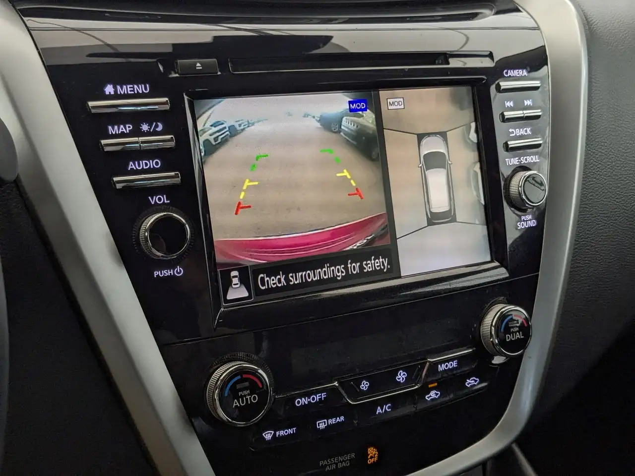 Nissan Murano снимка Nissan Murano