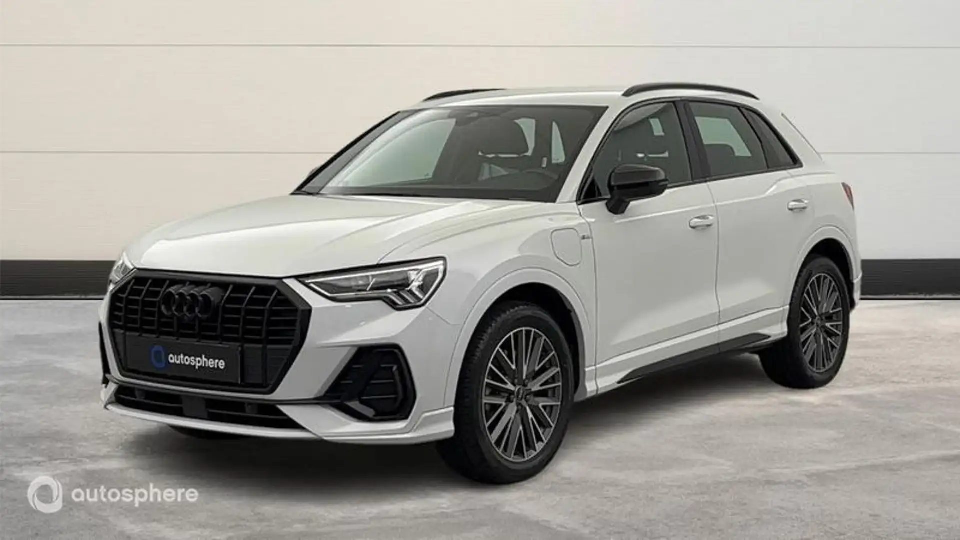 Audi Q3 45 TFSI e 245ch S line S tronic 6 - 1