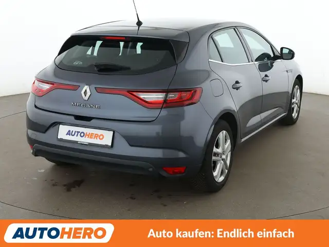 Renault Megane view 6