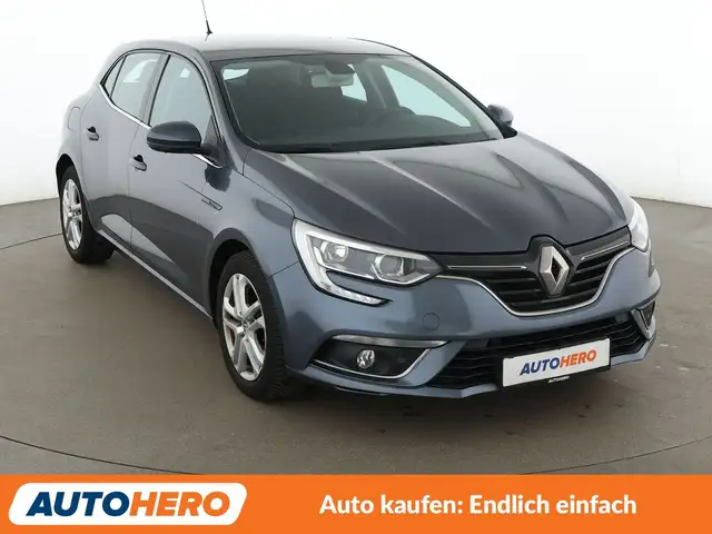 Renault Megane view 8