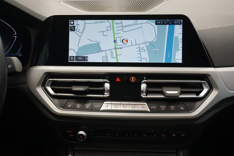 BMW 320 d xDrive — photo 8