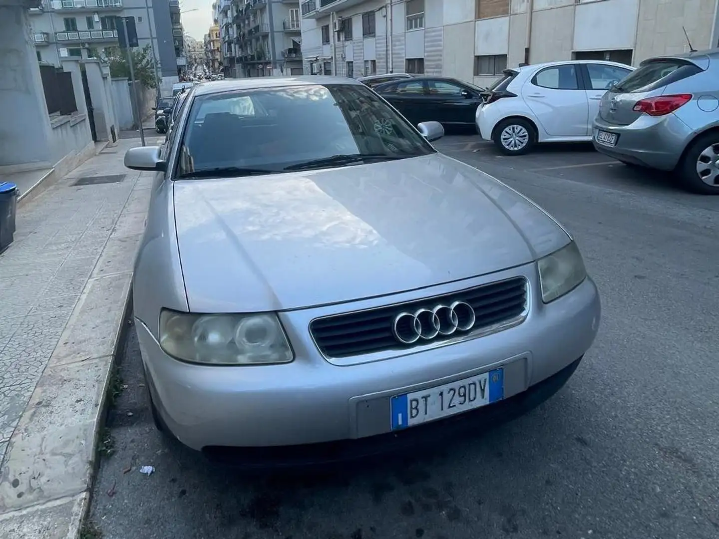 Audi A3 8L 1.9 TDI 110cv Srebrny - 1