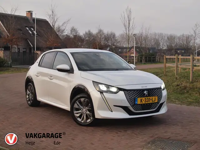 Peugeot e-208 EV Blue Lease Allure 50 kWh | SOH 90% | Camera | C