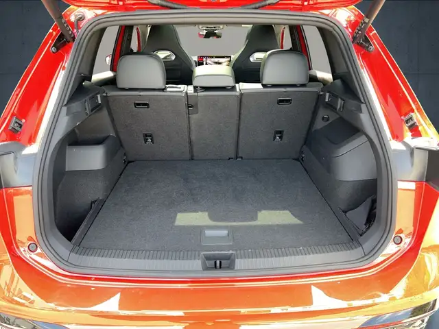 Volkswagen Tiguan view 13