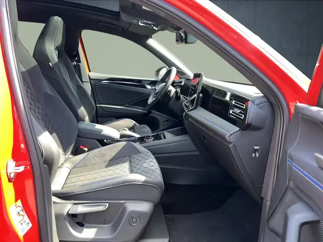 Volkswagen Tiguan view 15