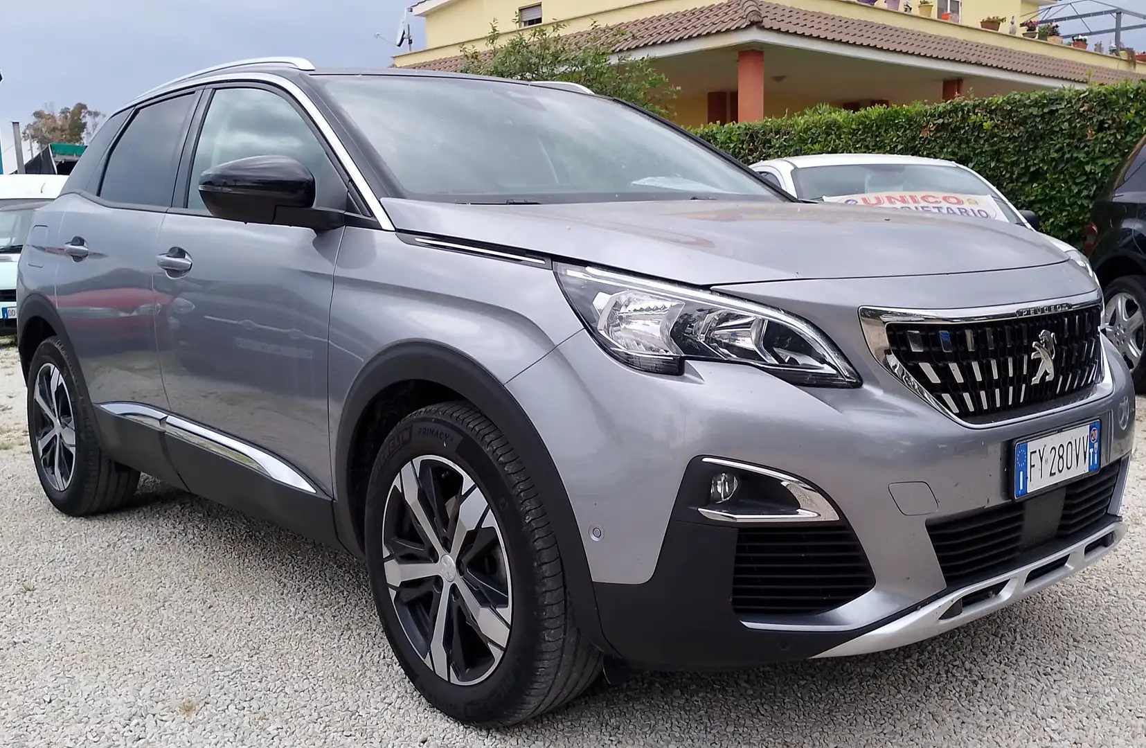 Peugeot 3008 3008 1.2 puretech t GT Line s Grau - 2