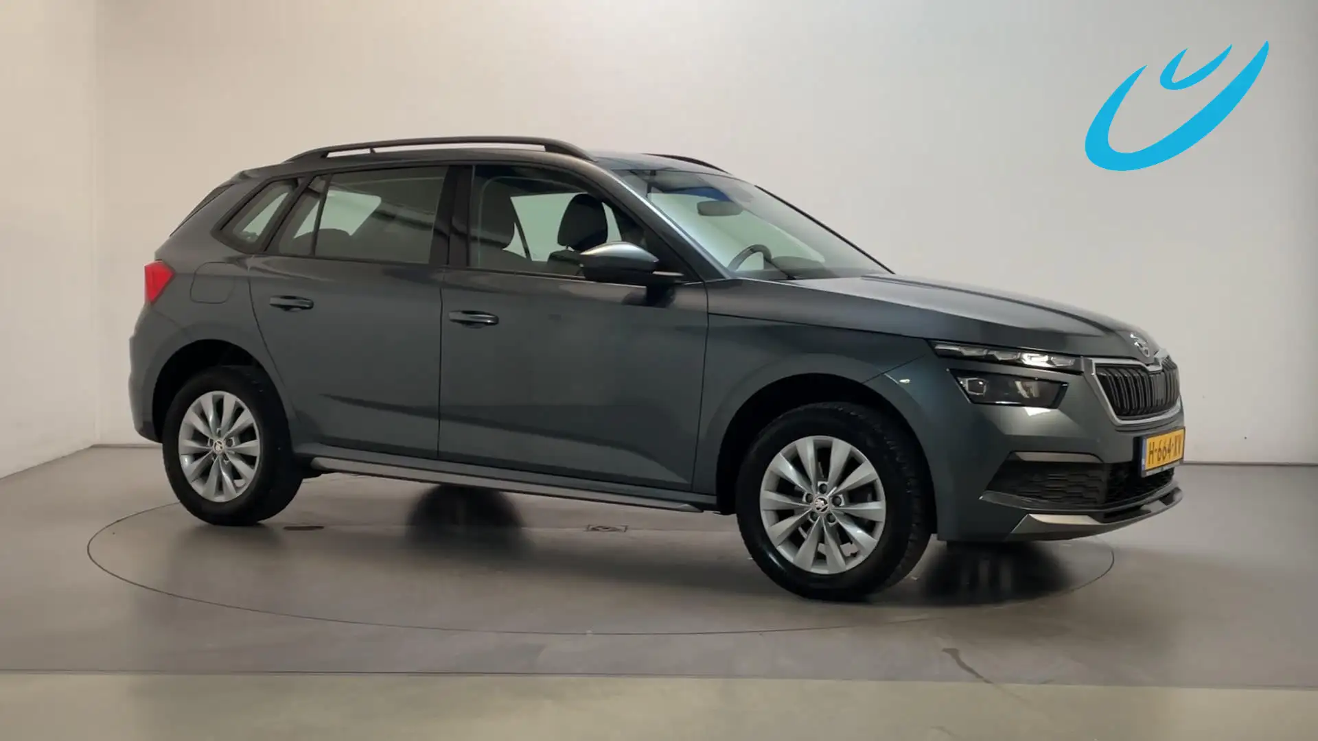 Skoda Kamiq 1.0 TSI 116pk DSG Business Edition Stoelverwarming Grijs - 1