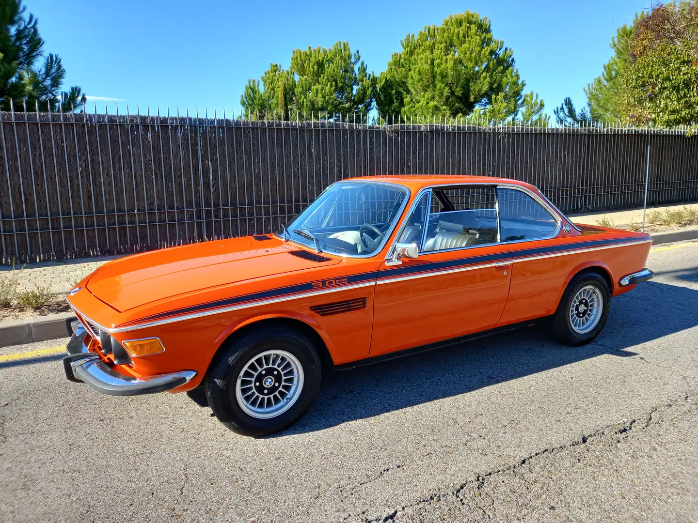 BMW 3.0 CS Naranja - 1