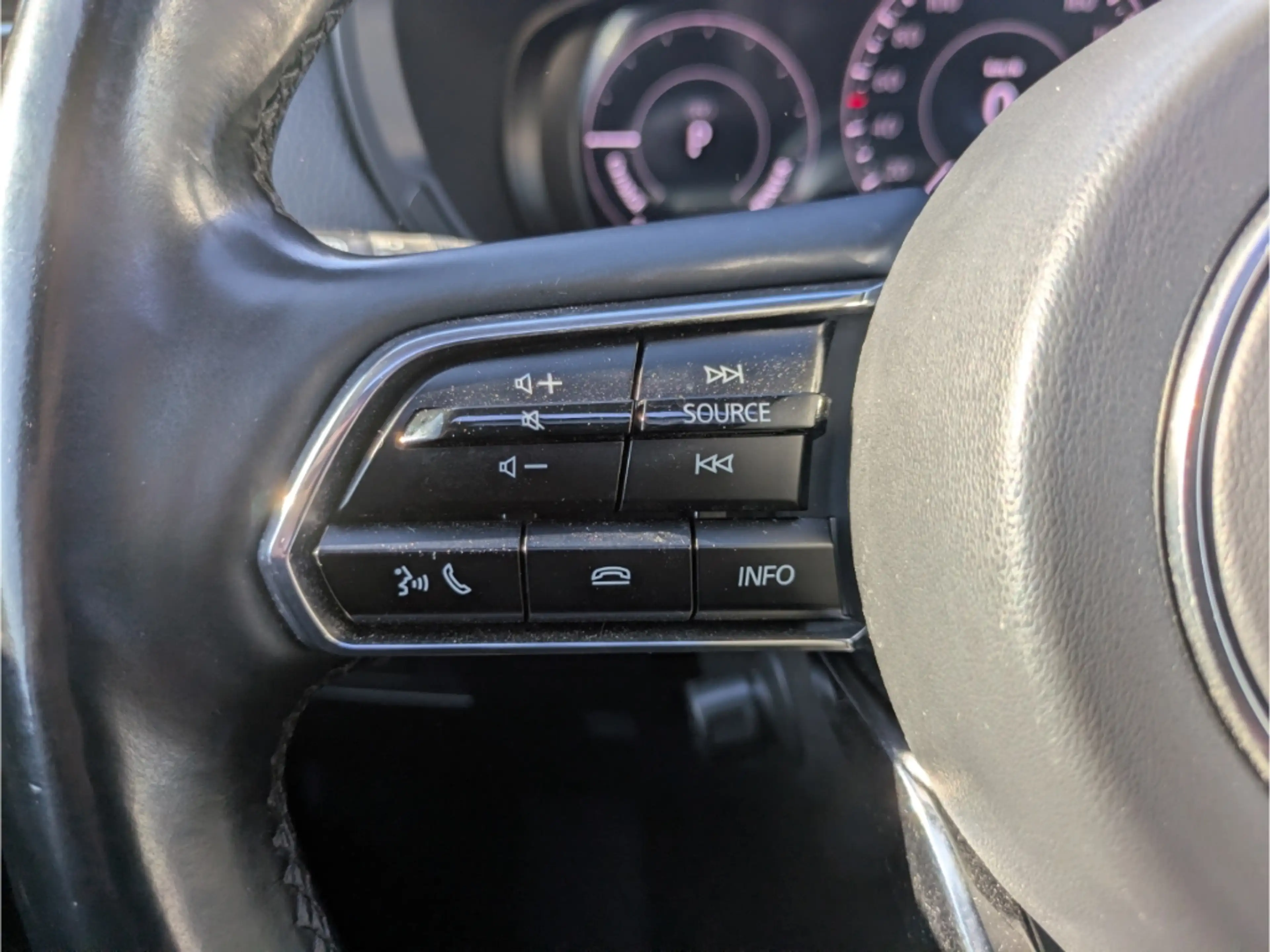 Mazda CX-60 Homura PHEV HUD El. Panodach Navi Leder Digitales — photo 9