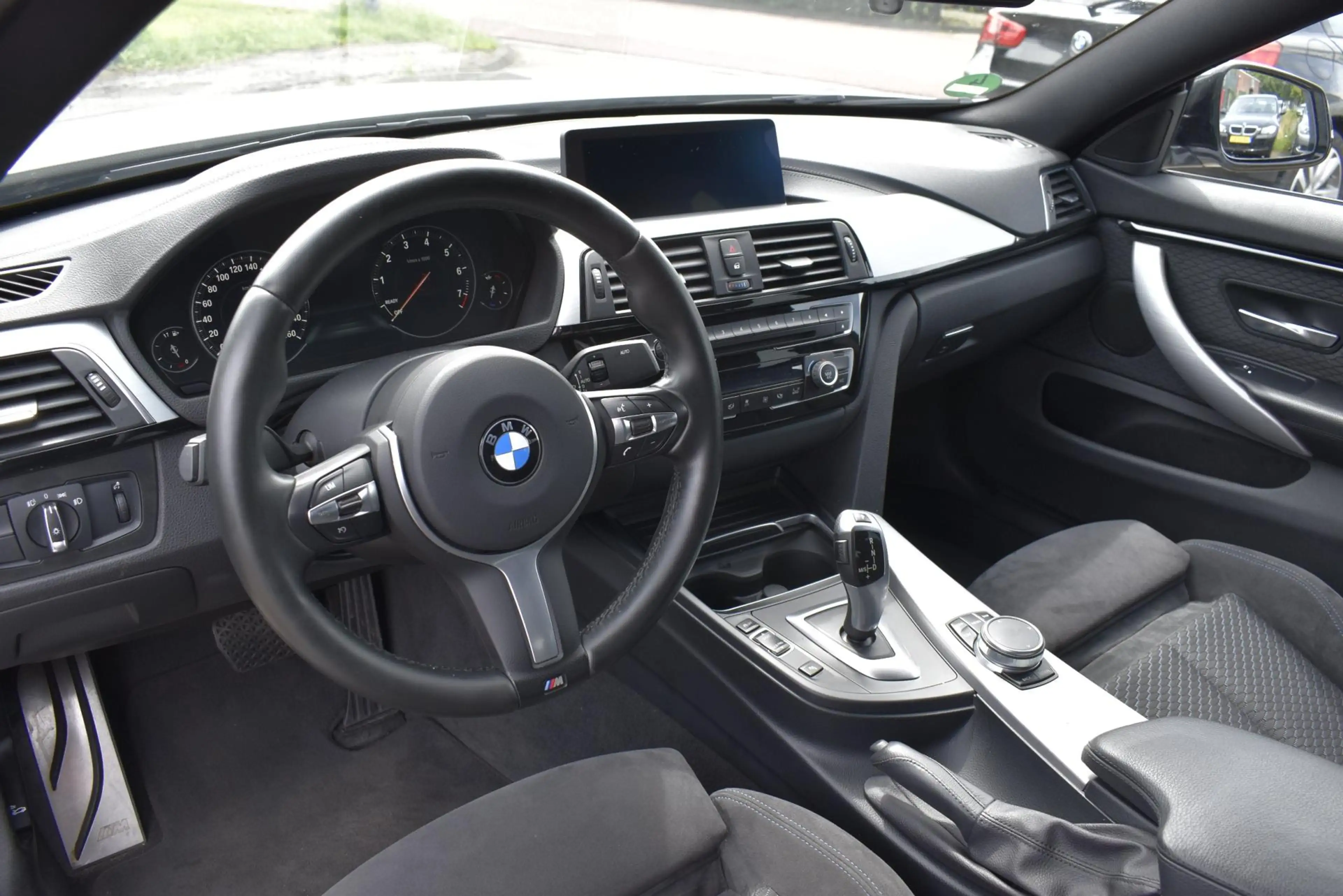 BMW 418 4-serie Gran Coupé 418i Executive m sport nl auto — photo 14
