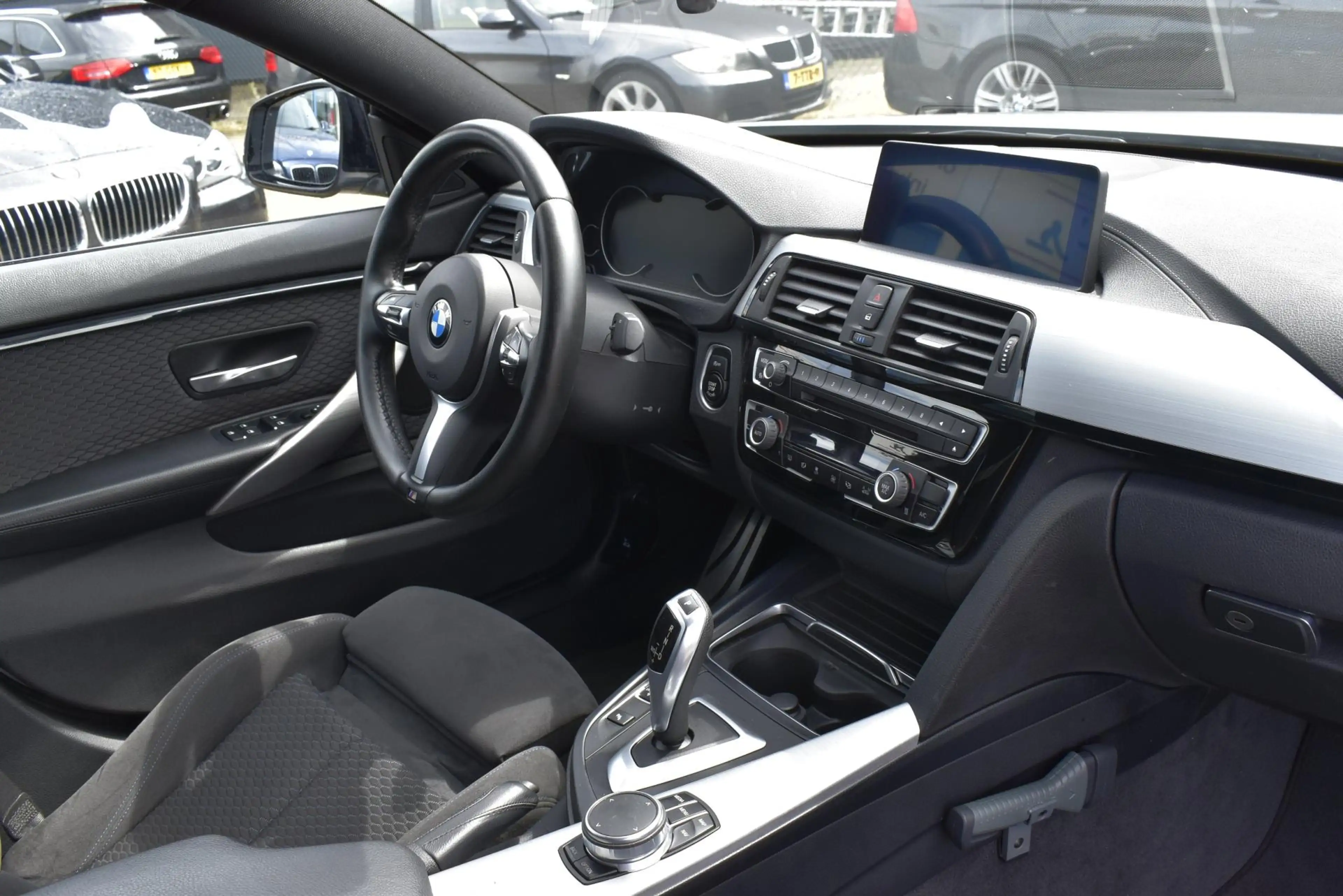 BMW 418 4-serie Gran Coupé 418i Executive m sport nl auto — photo 15