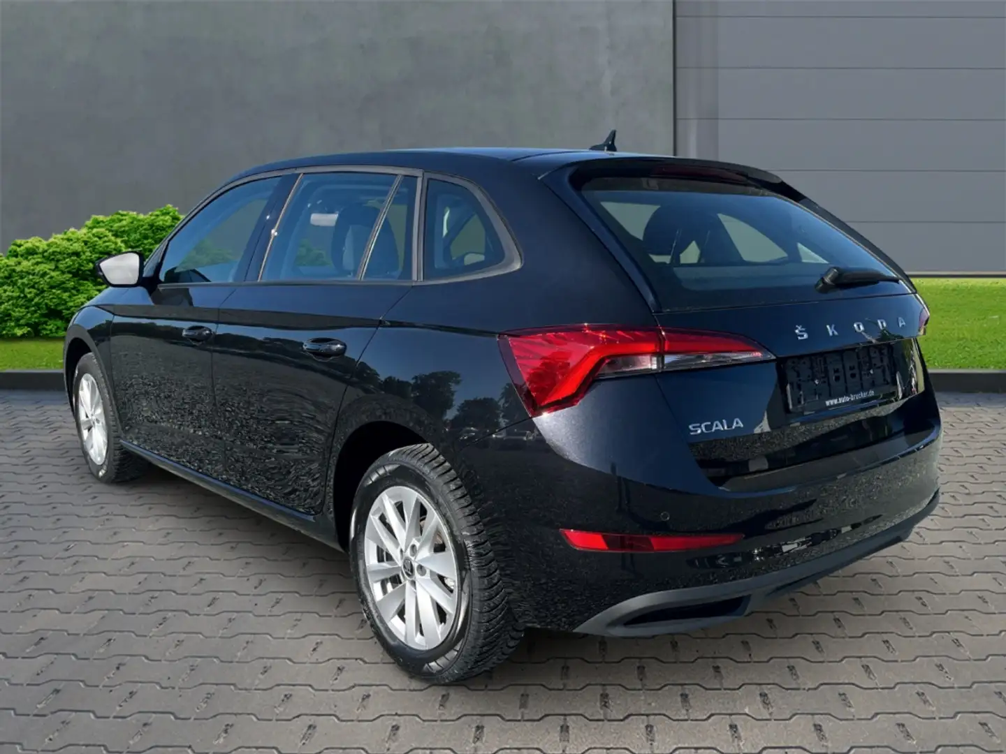 Skoda Scala Ambition 1.0 TSI+Alufelgen+Navi+Klimaanlage+Sitzhe Black - 2
