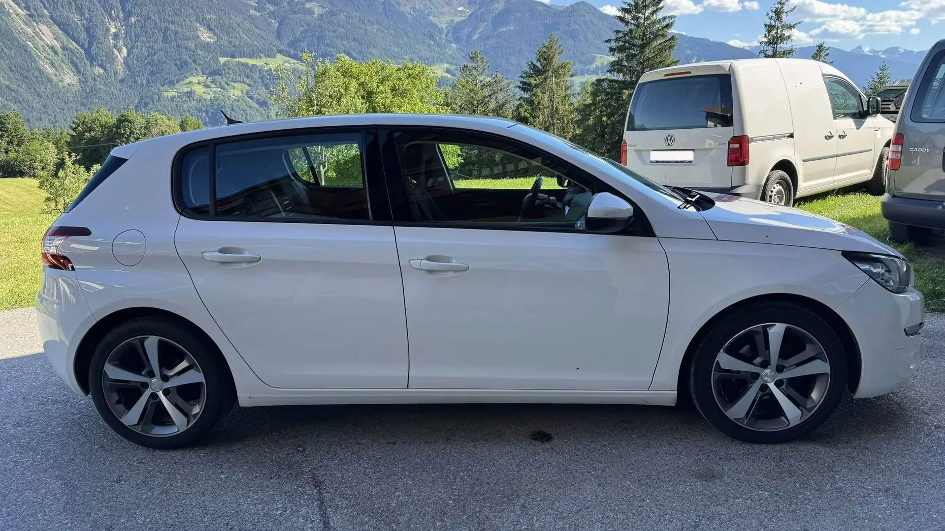 Peugeot 308 Active | Panorama | Zahnriemen neu | Pickerl Weiß - 2