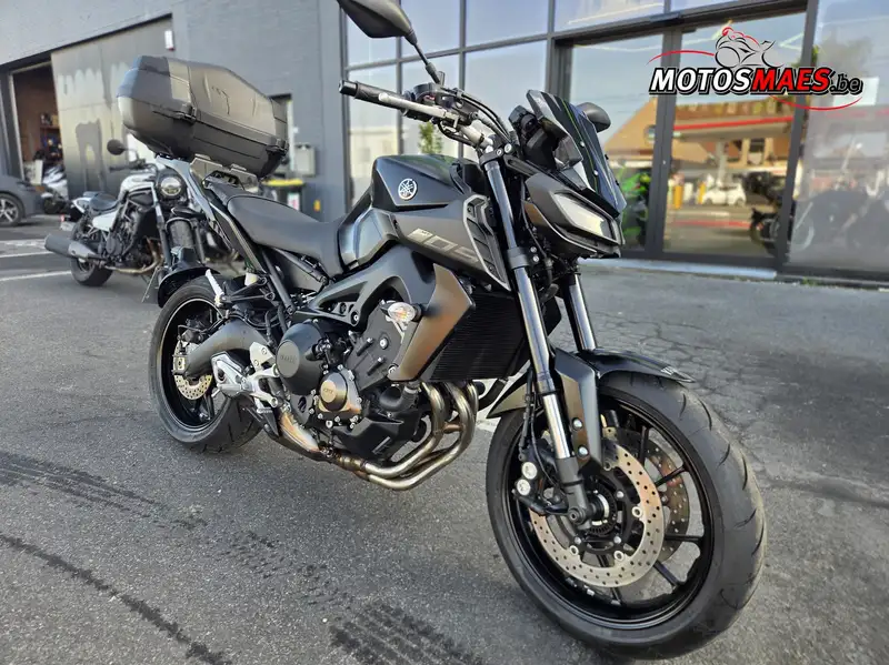 Yamaha MT-09 - foto 2