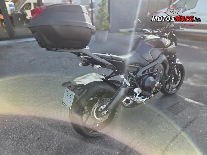 Yamaha MT-09 - foto 3