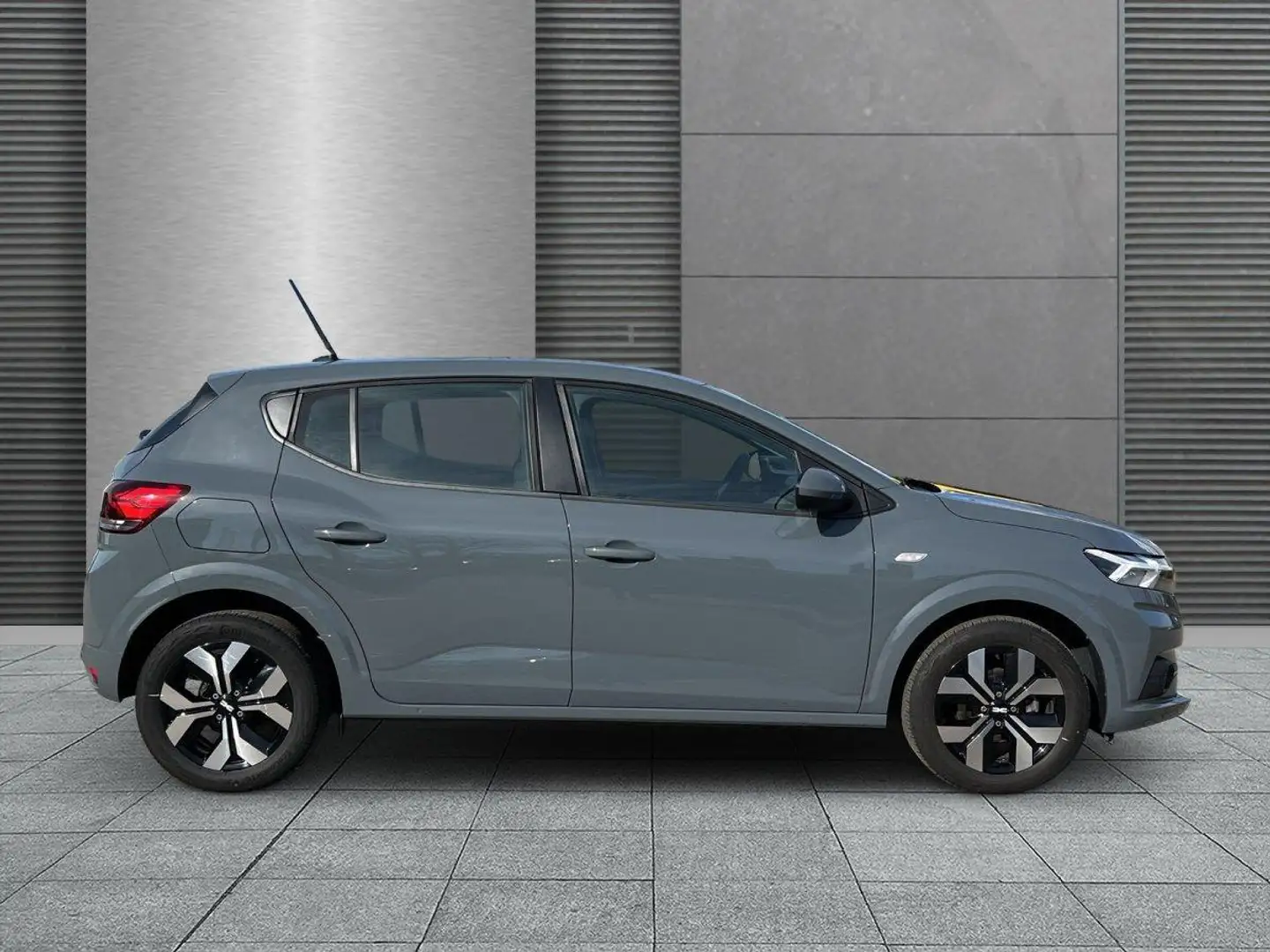 Dacia Sandero Expression+SHZ+ALU+Klimaauto TCe 90 CVT 67 kW (... Grau - 2