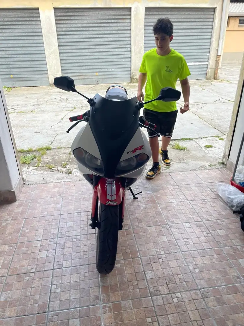 Yamaha TZR 50 Rosso - 1