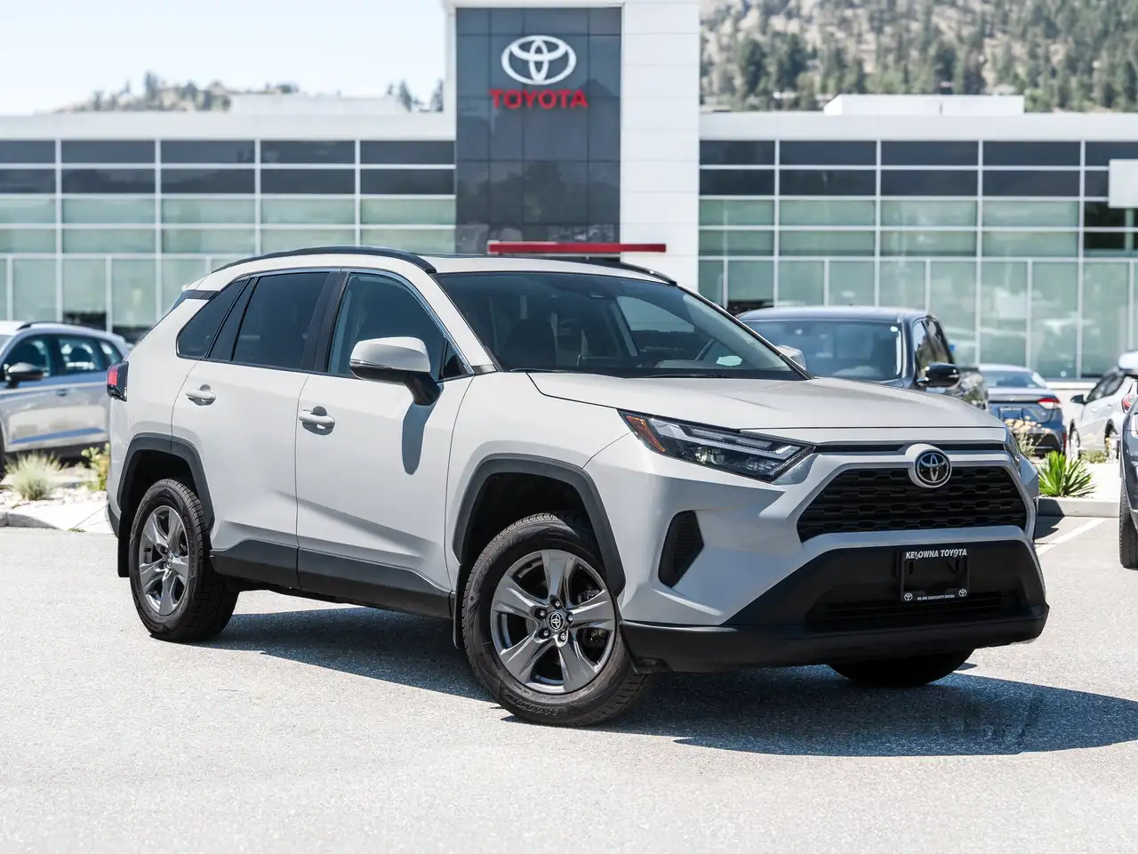 Toyota RAV 4 снимка Toyota RAV 4