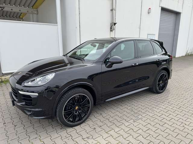 Imagine Porsche Cayenne Diesel Platinum Edition