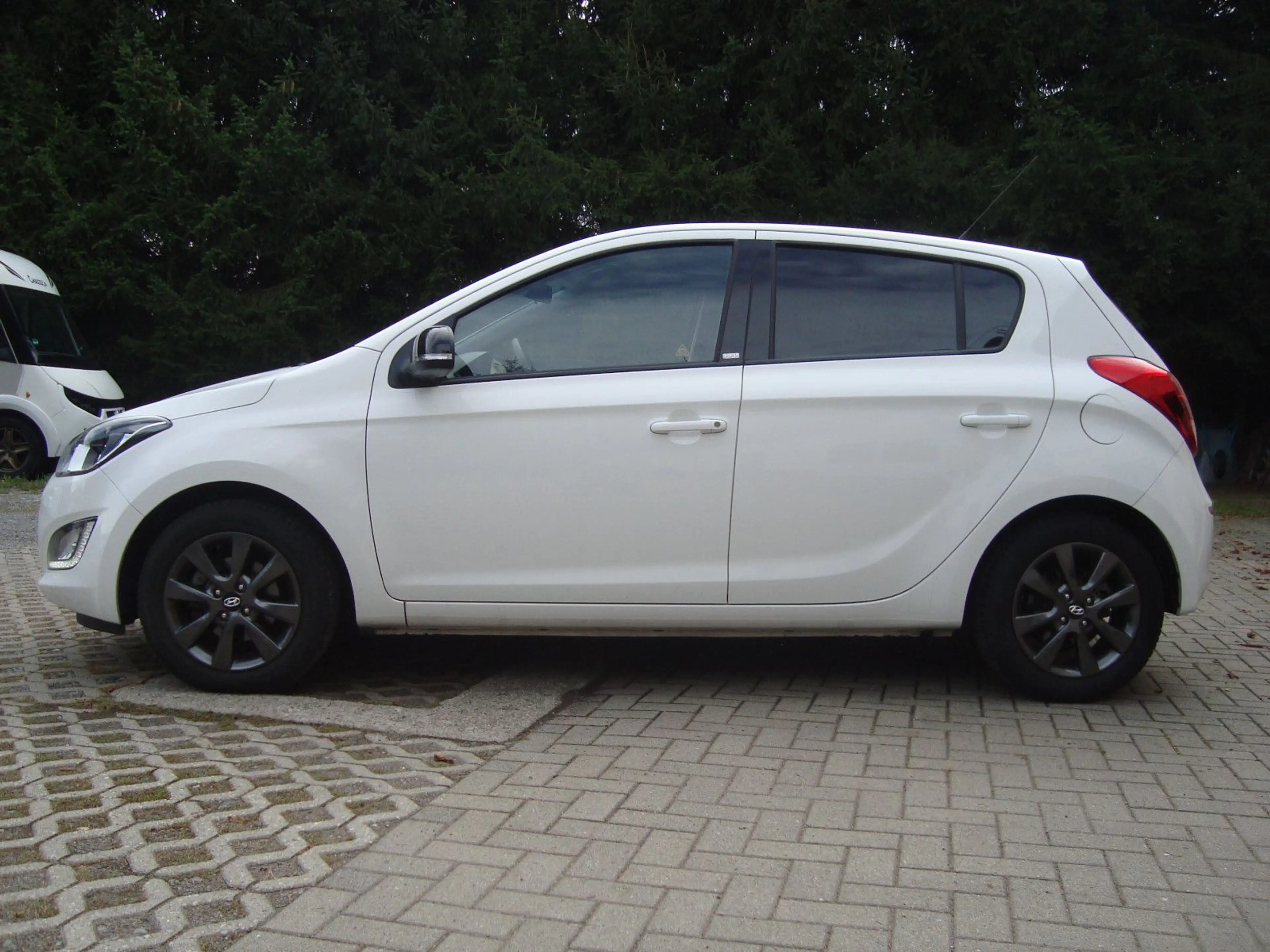Hyundai i20 GO /Klima/PDC/Sitzheizung/Alu/ESP — photo 2