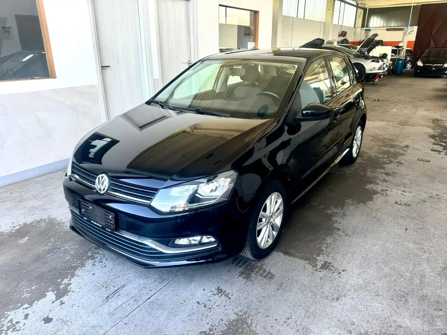 Volkswagen Polo Polo 5p 1.0 mpi Trendline 60cv Zwart - 1