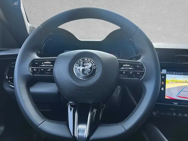 Alfa Romeo Junior view 11