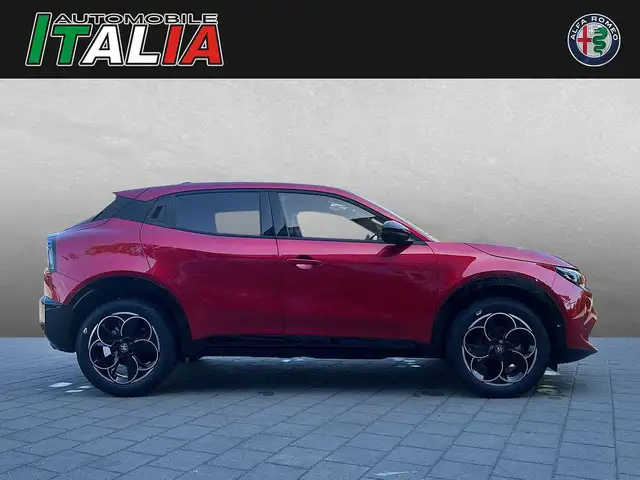 Alfa Romeo Junior view 3