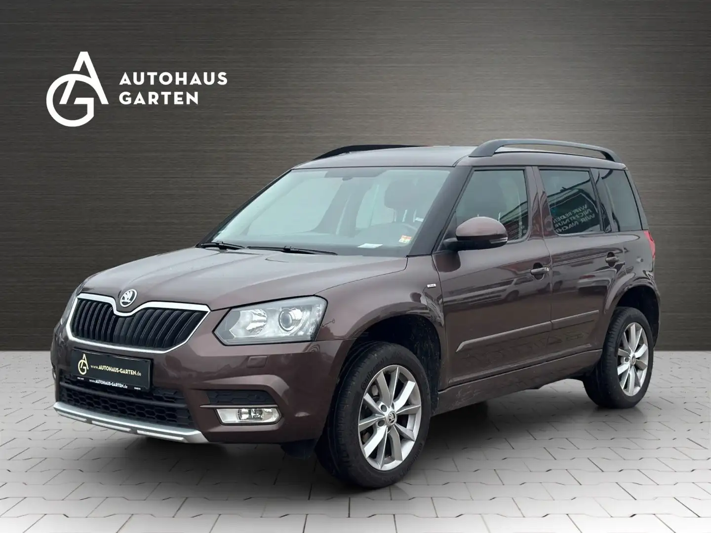 Skoda Yeti 1.2TSI Drive Xenon Kamera Navi SHZ PDC Braun - 1