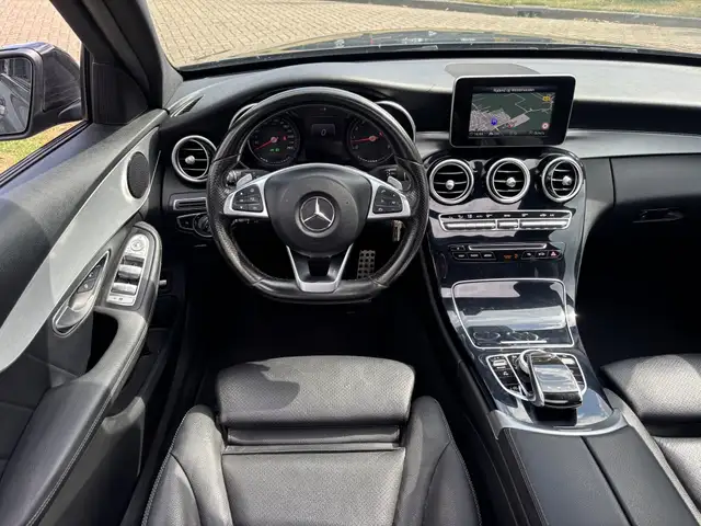 Mercedes-Benz C-Class view 13