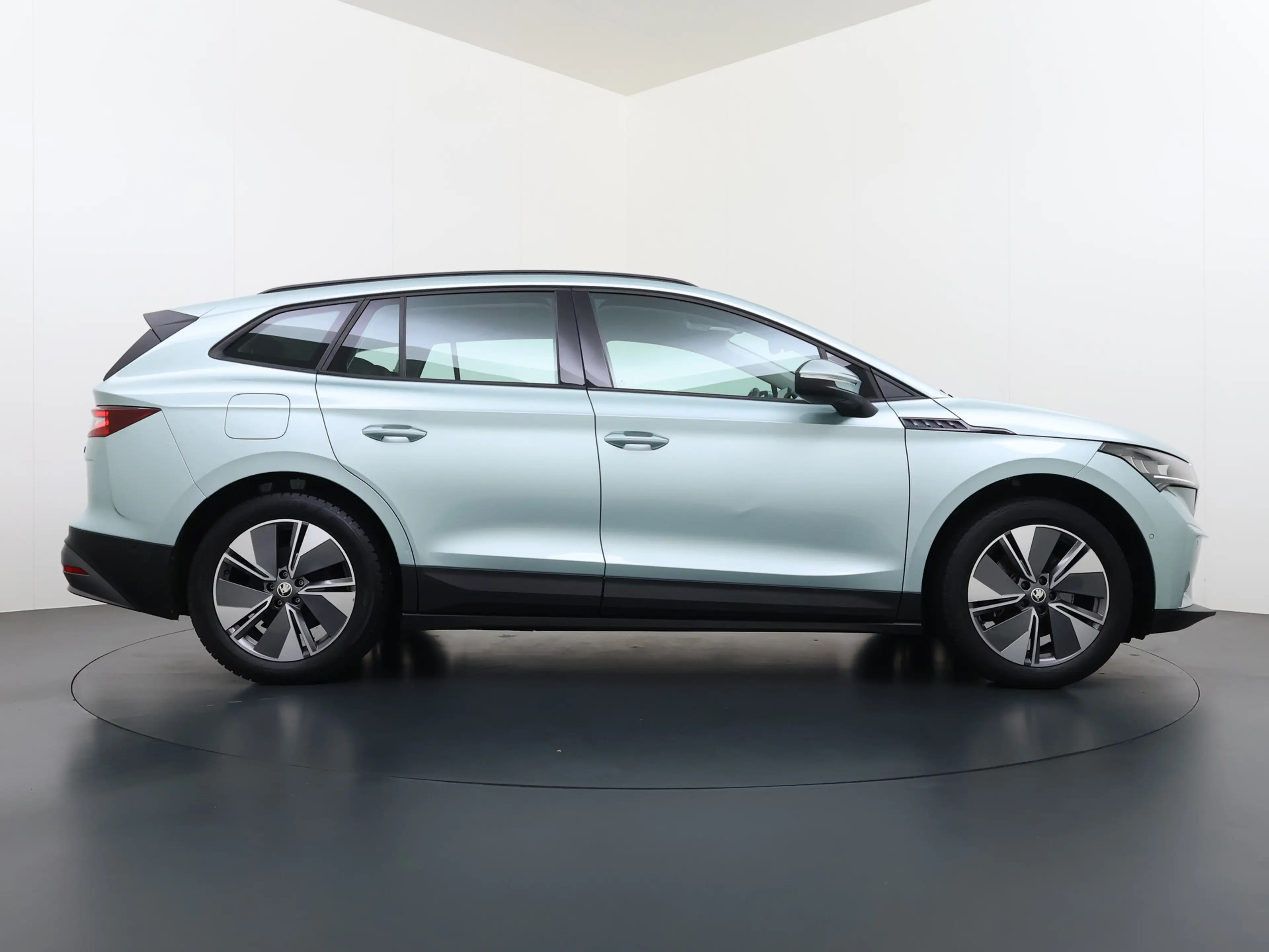 Skoda Enyaq iV 60 SOH 91% Trekhaak Camera P-Assist Apple Carpl — photo 41